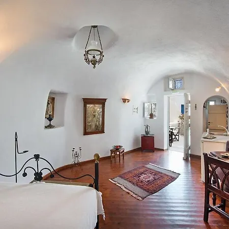 Heliophos Boutique Caves Appart hôtel Oia (Santorini)