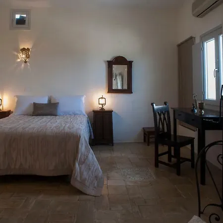 Appart hôtel Heliophos Boutique Caves